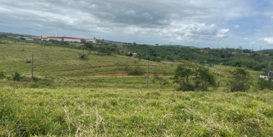 Terreno em Vitória de Santo Antão, 820m2