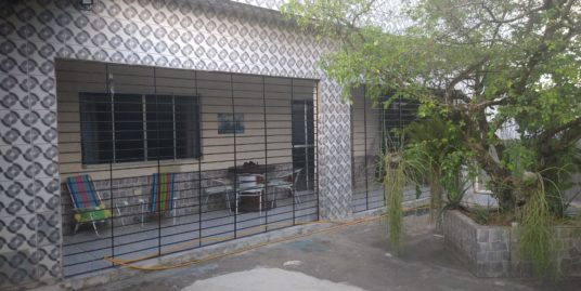 Casa em Conceição, com 3 quartos mais dependência de empregada