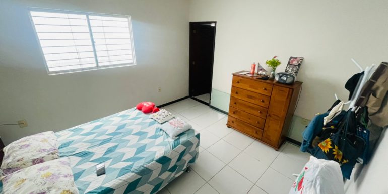 WhatsApp Image 2025-08-12 at 16.32.40 (2)