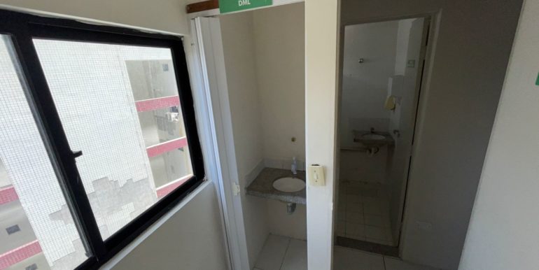 WhatsApp Image 2025-11-12 at 12.42.33 (1)